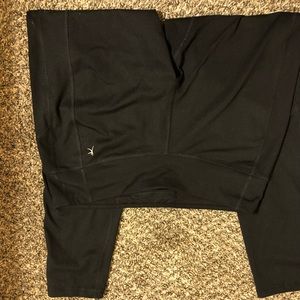 Black athletic leggings worn once sz:L